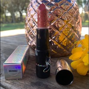 MAC Selena “Inolvidable” Frost Lipstick